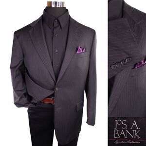 JOS A BANK Mens 44R Gray Striped Wool  Two Button Sport Blazer/Suit Jacket